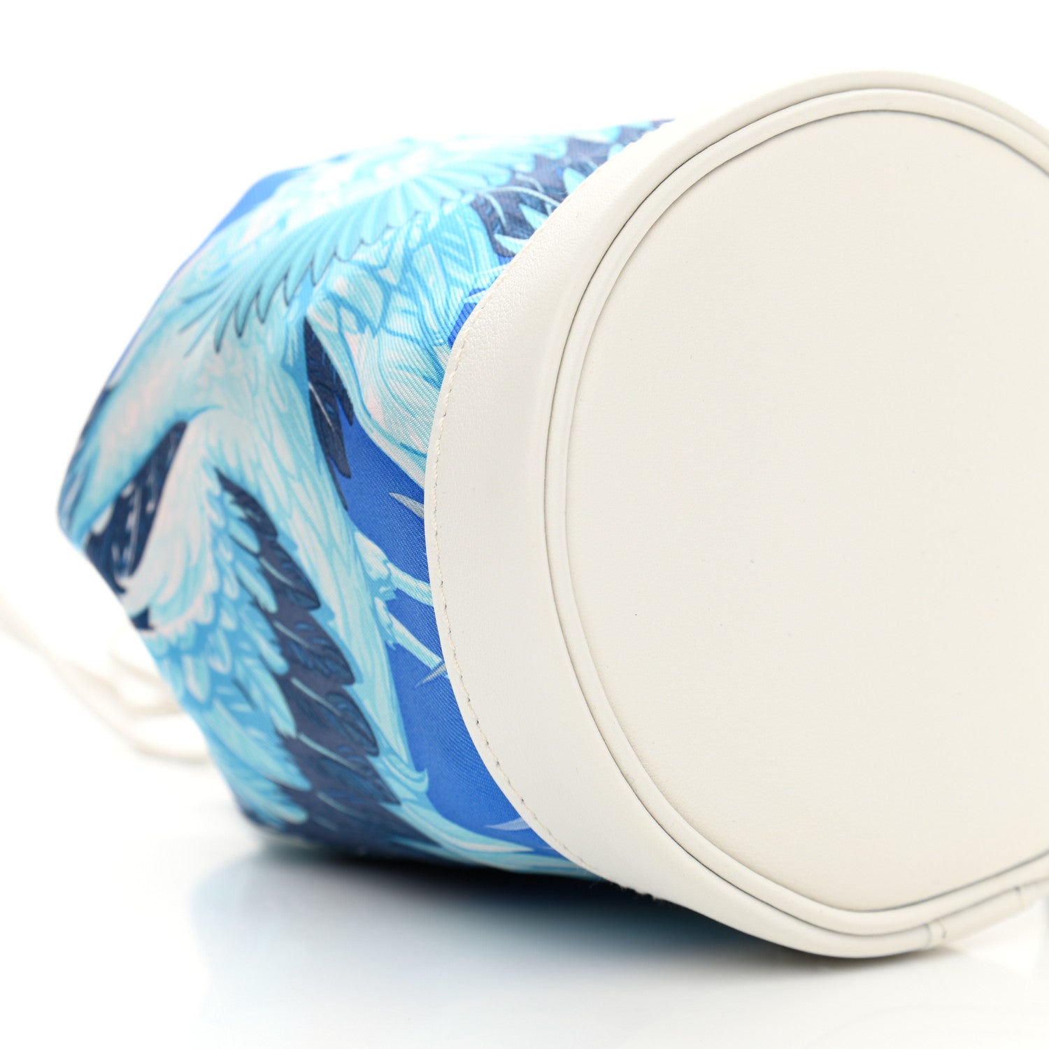 Hermes Silk Swift Flamingo Party Small Soie Cool Mykonos White 8 of 10