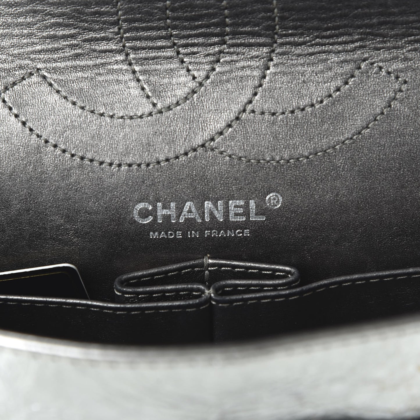Metallic Aged Calfskin Quilted 2.55 Reissue 226 Flap Silver