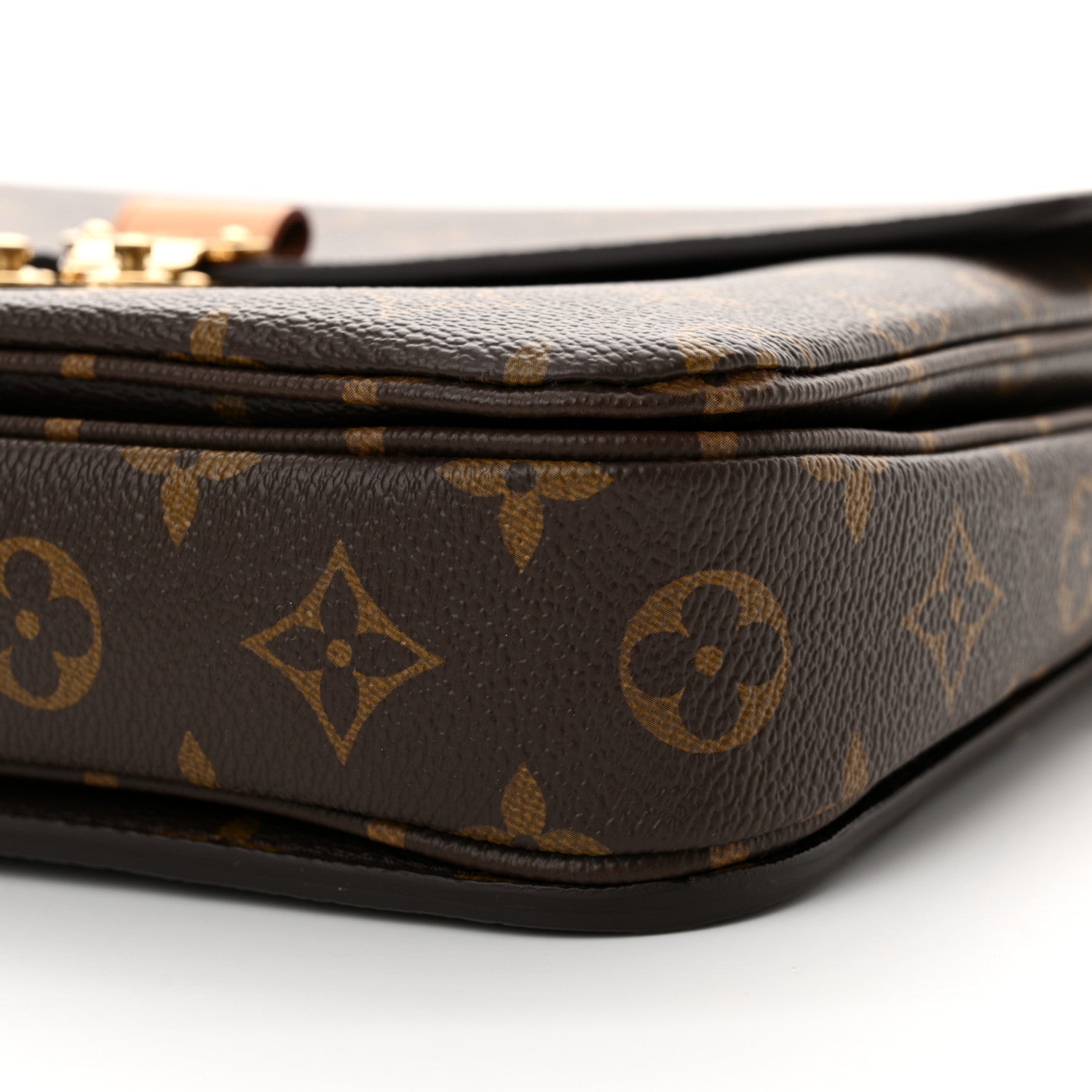 Louis Vuitton Monogram Pochette Metis 9 of 9