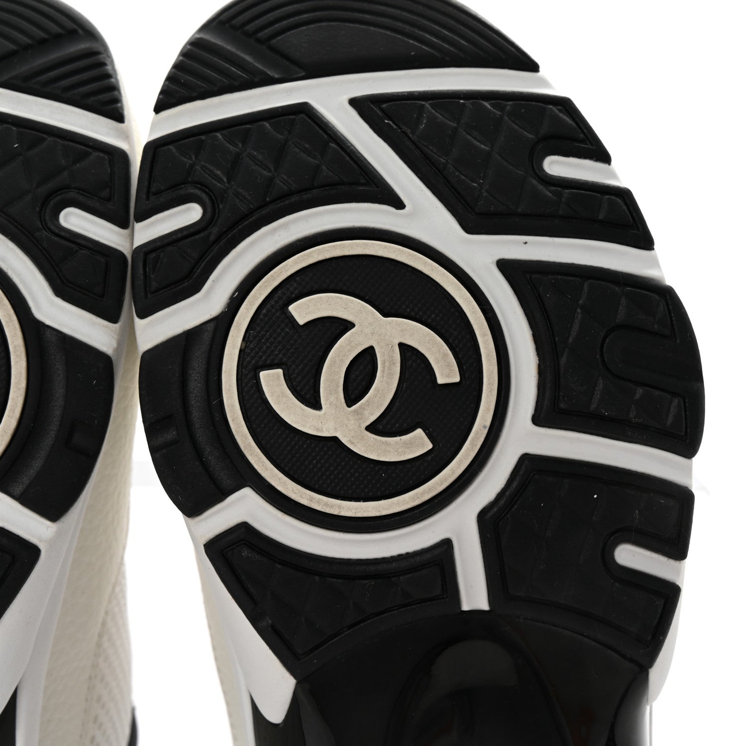 Chanel Mesh Suede Calfskin Grained Calfskin Womens CC Sneakers 39 White Black 7 of 10