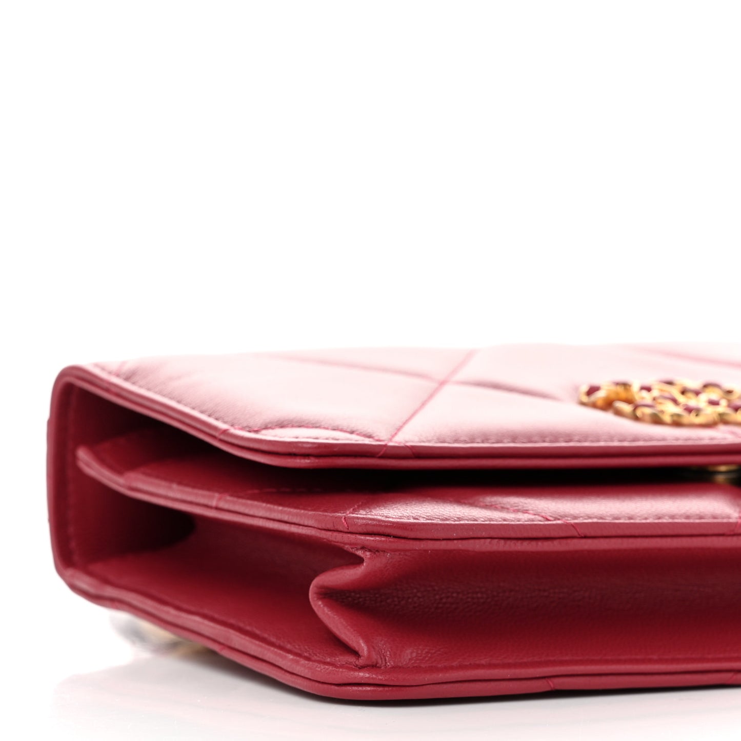 Shiny Goatskin Quilted Chanel 19 Wallet On Chain WOC Red