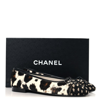 Chanel Pony Hair Calfskin Cap Toe CC Ballerina Flats 36 White Brown Black 10 of 10