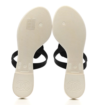 Chanel Jelly Quilted Camellia Thong Sandals 38 White Black 5 of 7