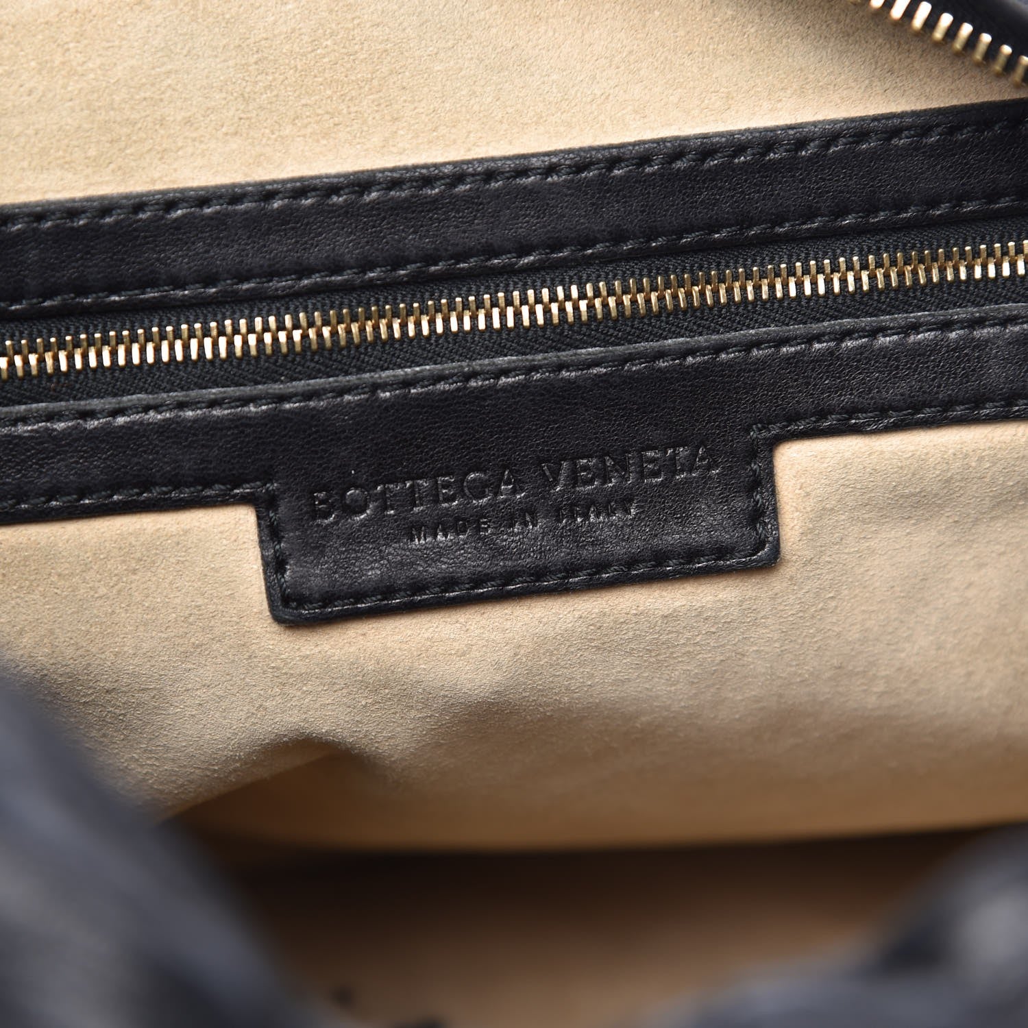Bottega Veneta Nappa Intrecciato Medium Veneta Hobo Black 6 of 9