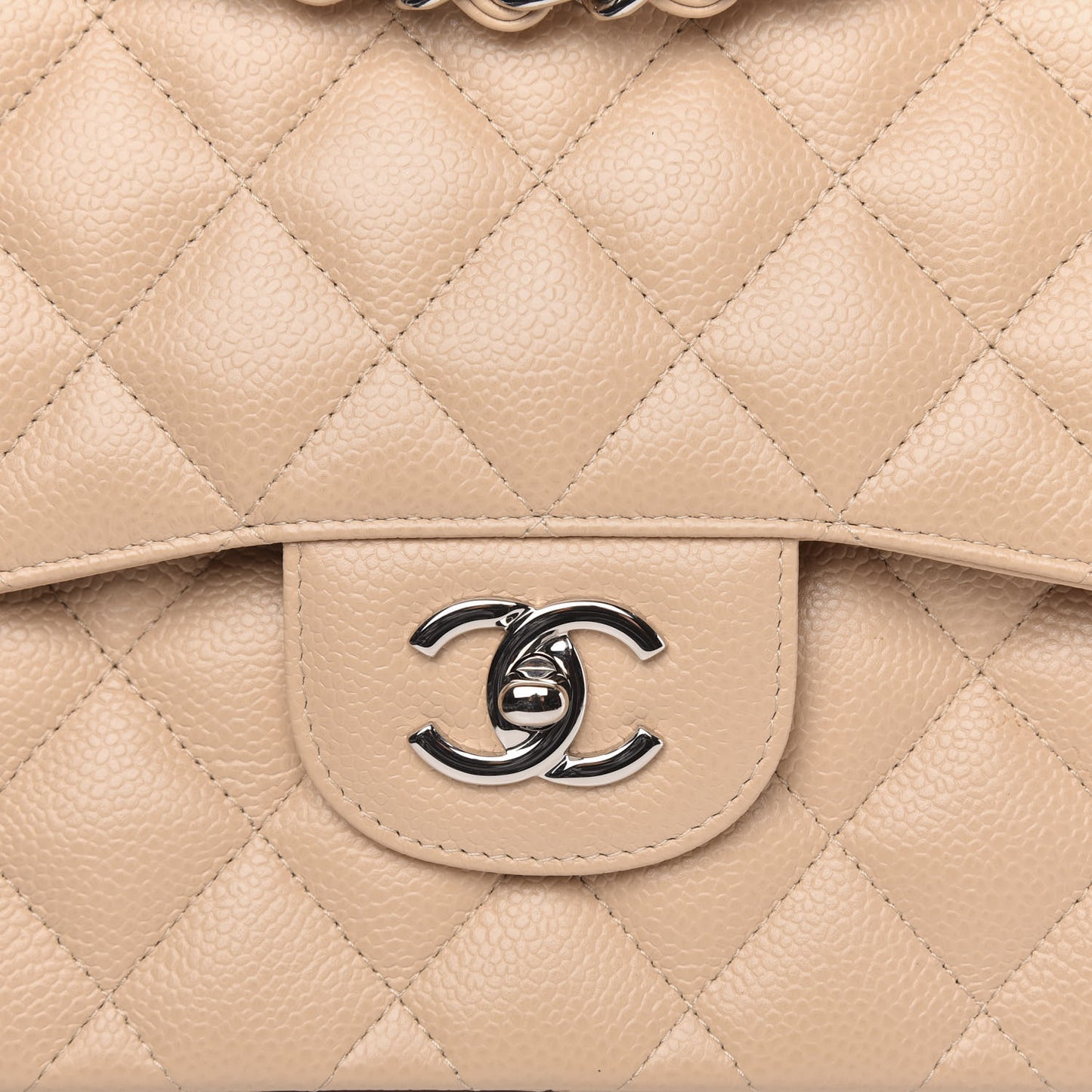 Caviar Quilted Jumbo Double Flap Beige Clair