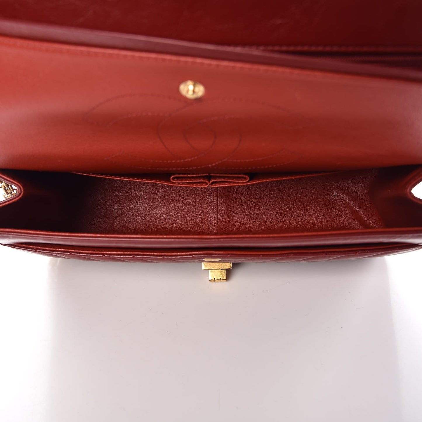 Aged Calfskin Chevron Quilted 2.55 Reissue 226 Flap Red