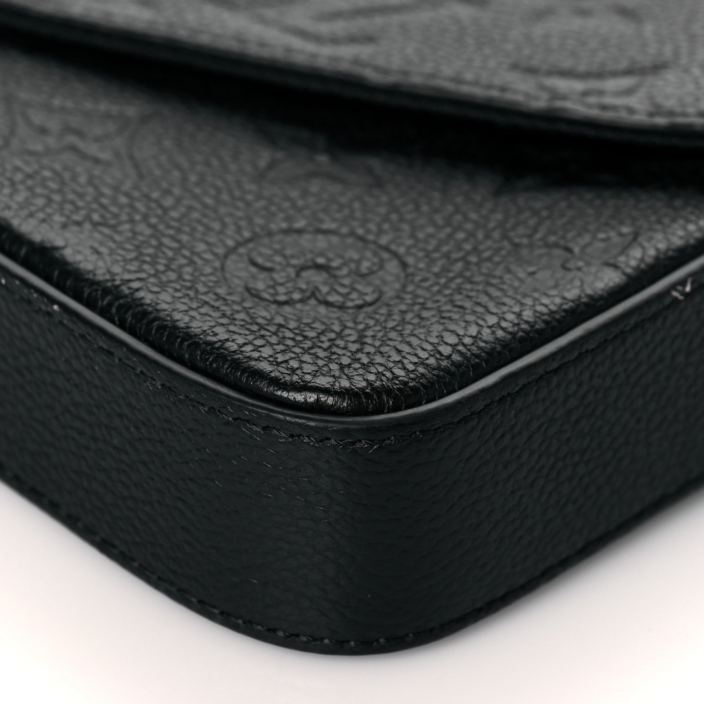 Empreinte Pochette Felicie Chain Wallet Black