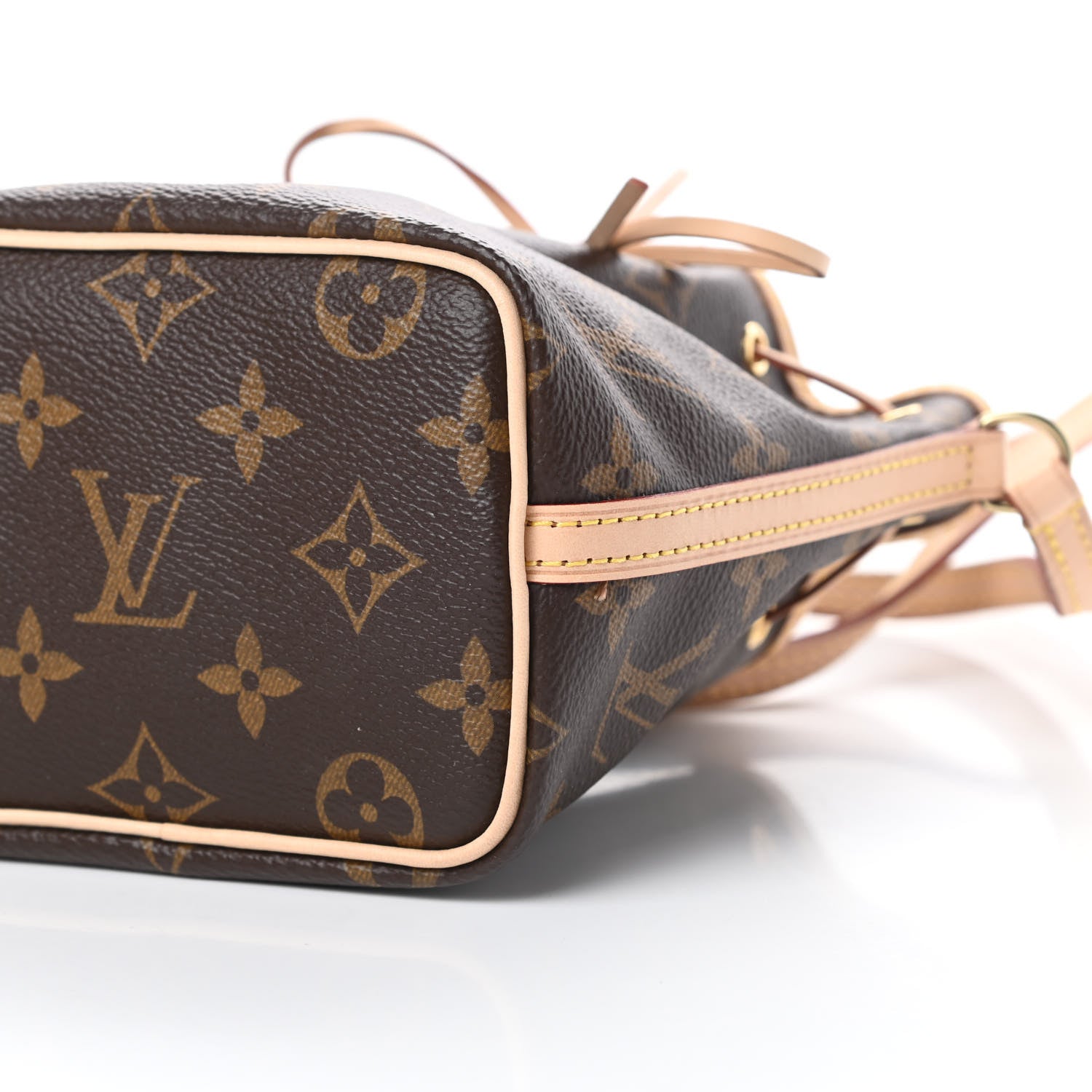 Louis Vuitton Monogram Nano Noe 10 of 11