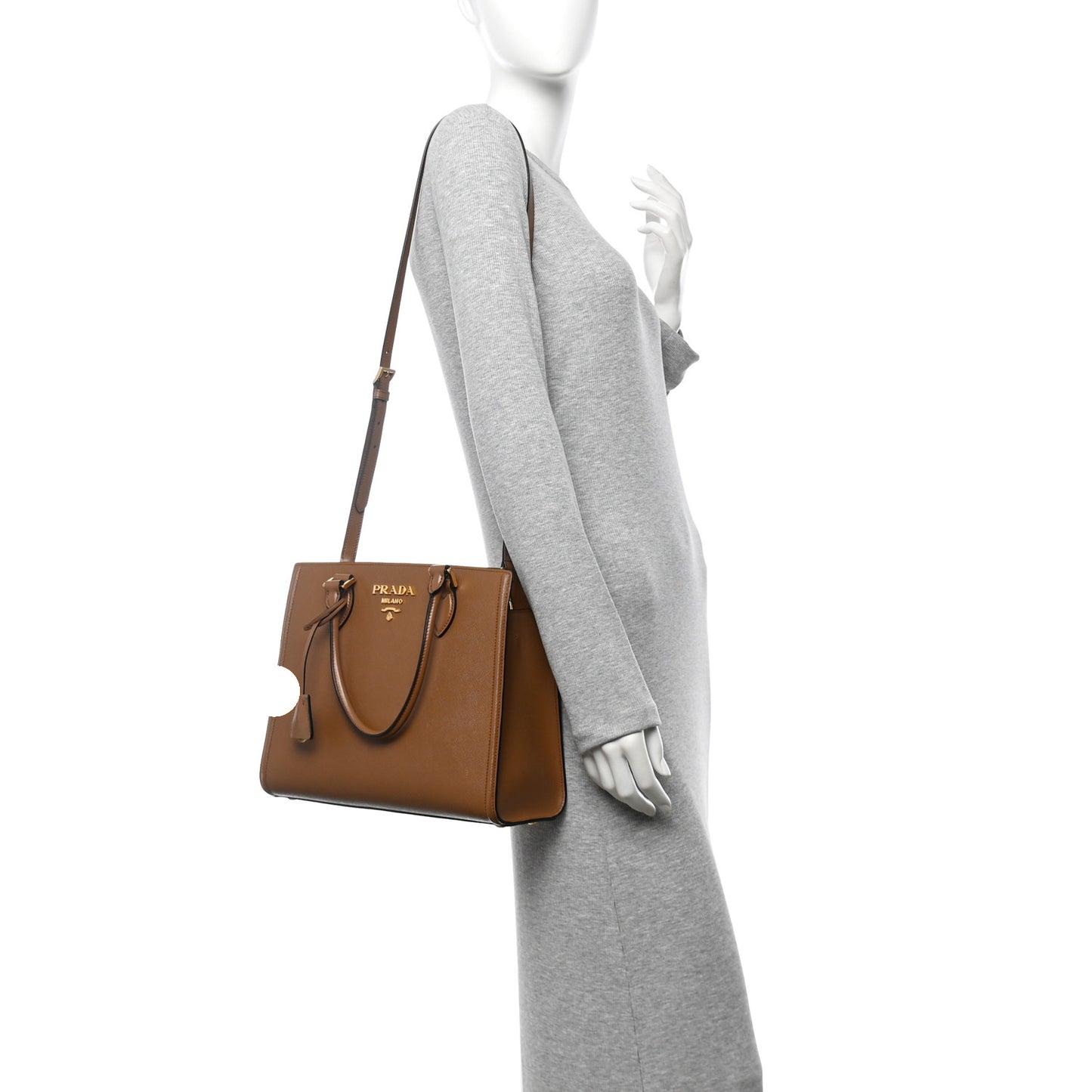 Saffiano Soft Calfskin Large Tote Cannella