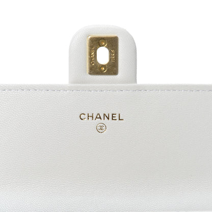Chanel Lambskin Quilted Chic Pearls Clutch With Chain White 8 of 10