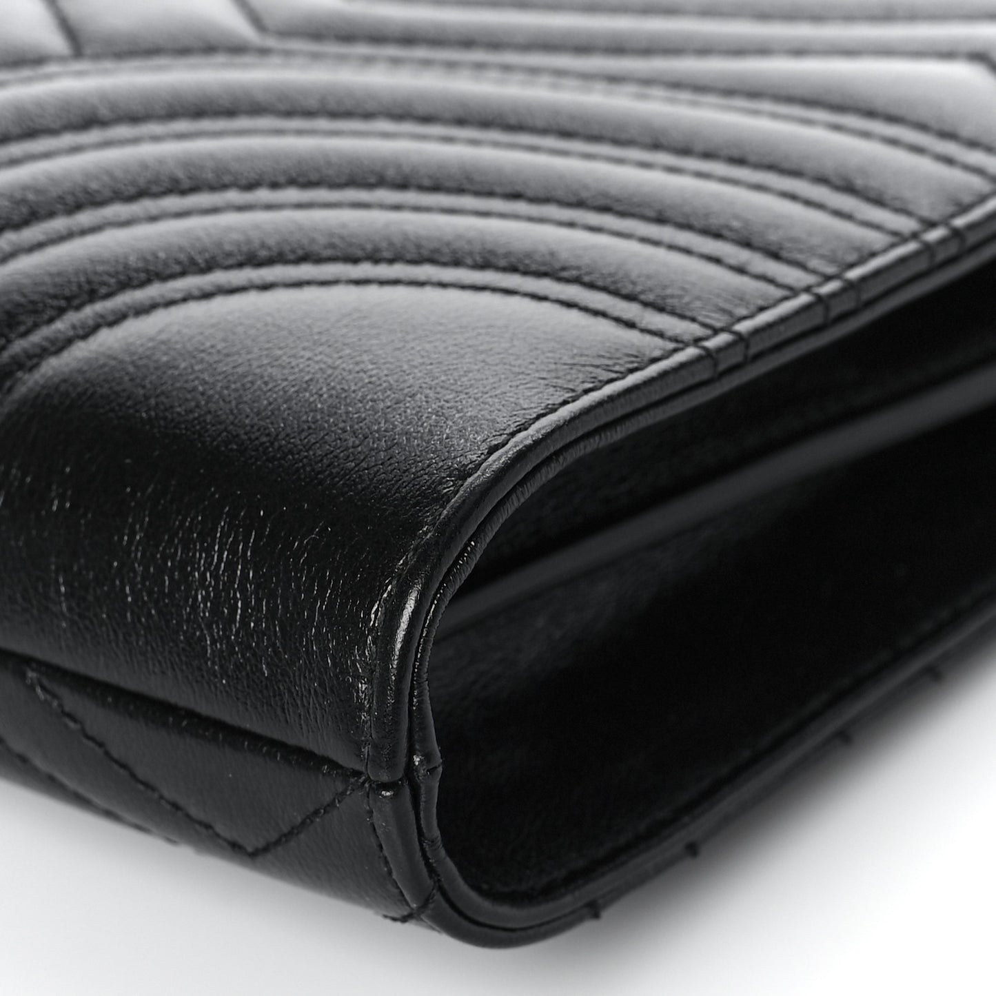 Azalea Calfskin Matelasse Heart Medium GG Marmont Slim Shoulder Bag Black