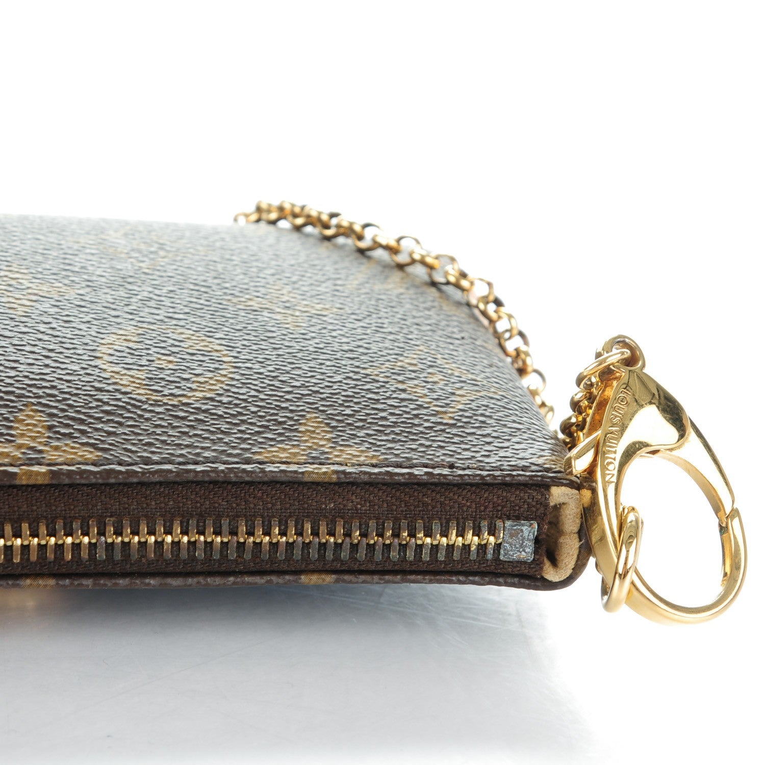 Louis Vuitton Monogram Pochette Milla MM 8 of 8