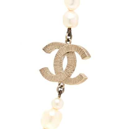 Chanel Pearl CC Necklace Light Gold 4 of 6