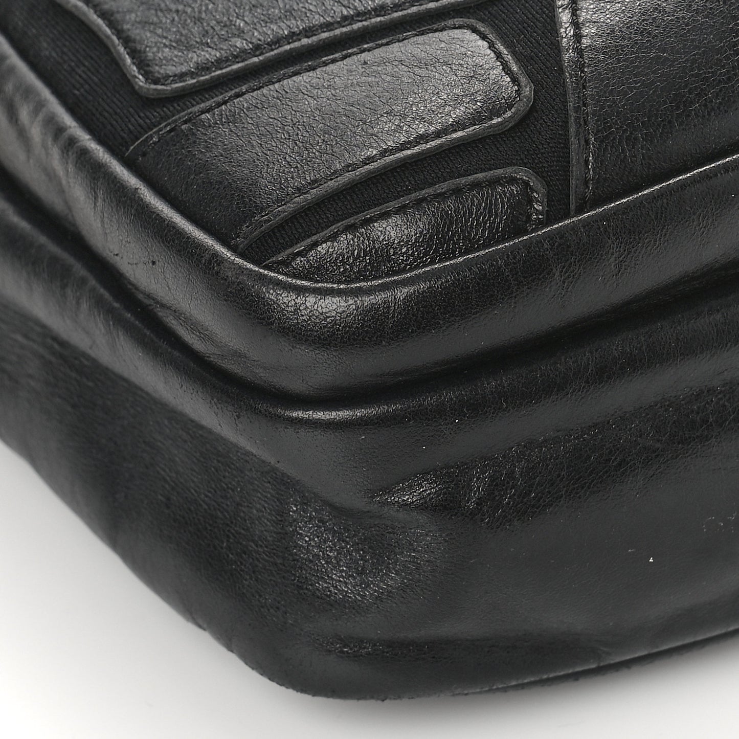 Lambskin Jersey Scales Zipper Shoulder Bag Black