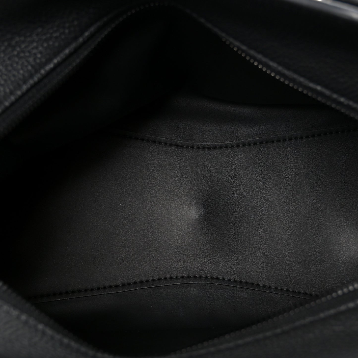 Grained Calfskin Neo Classic Black Hardware S City Black