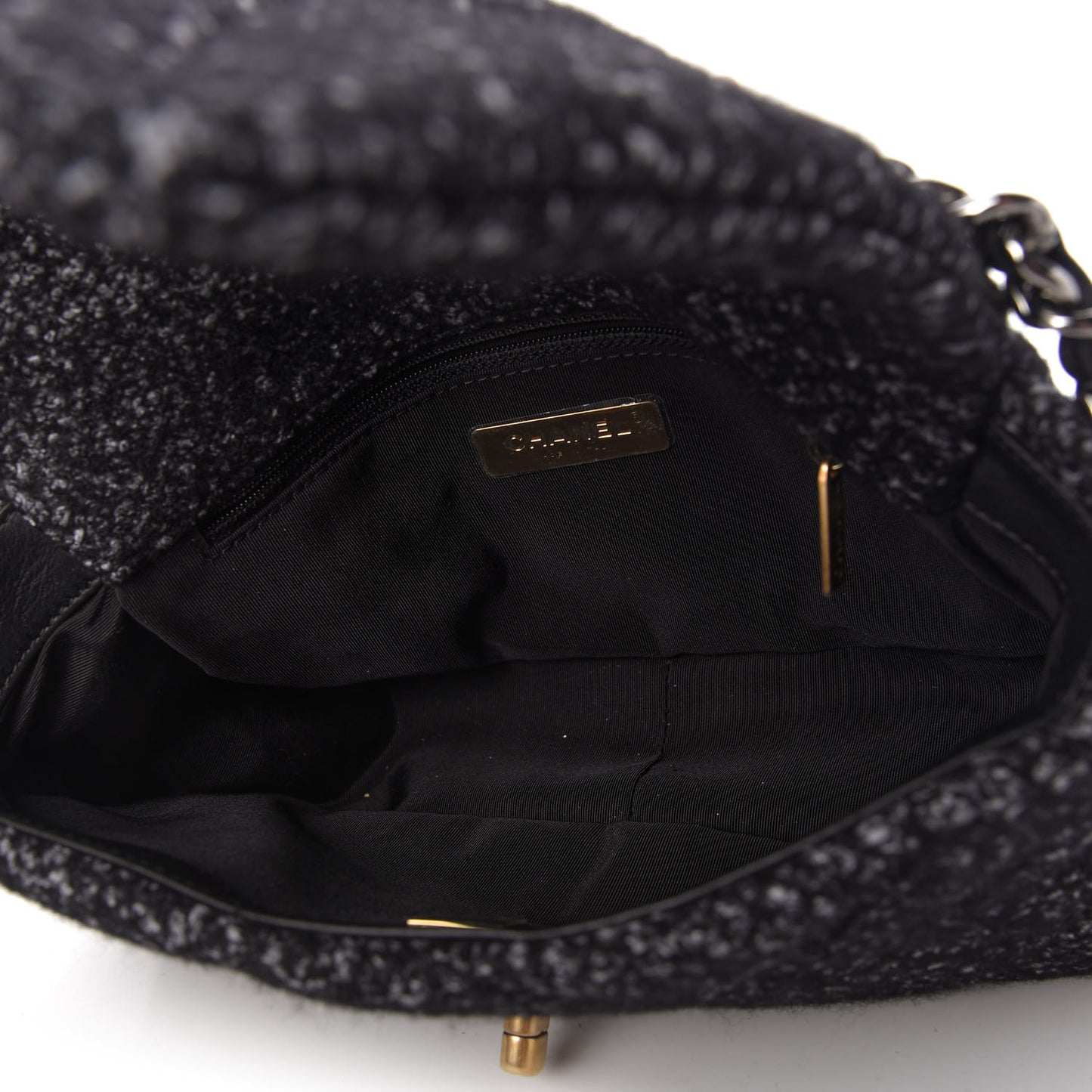Tweed Quilted Medium Chanel 19 Flap Black