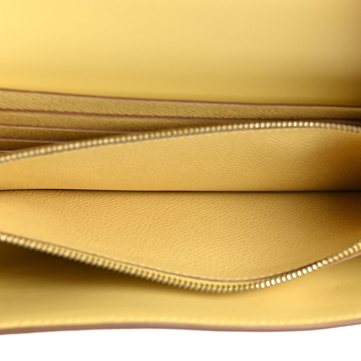 Epsom Constance Long Wallet To Go Wallet Jaune Poussin