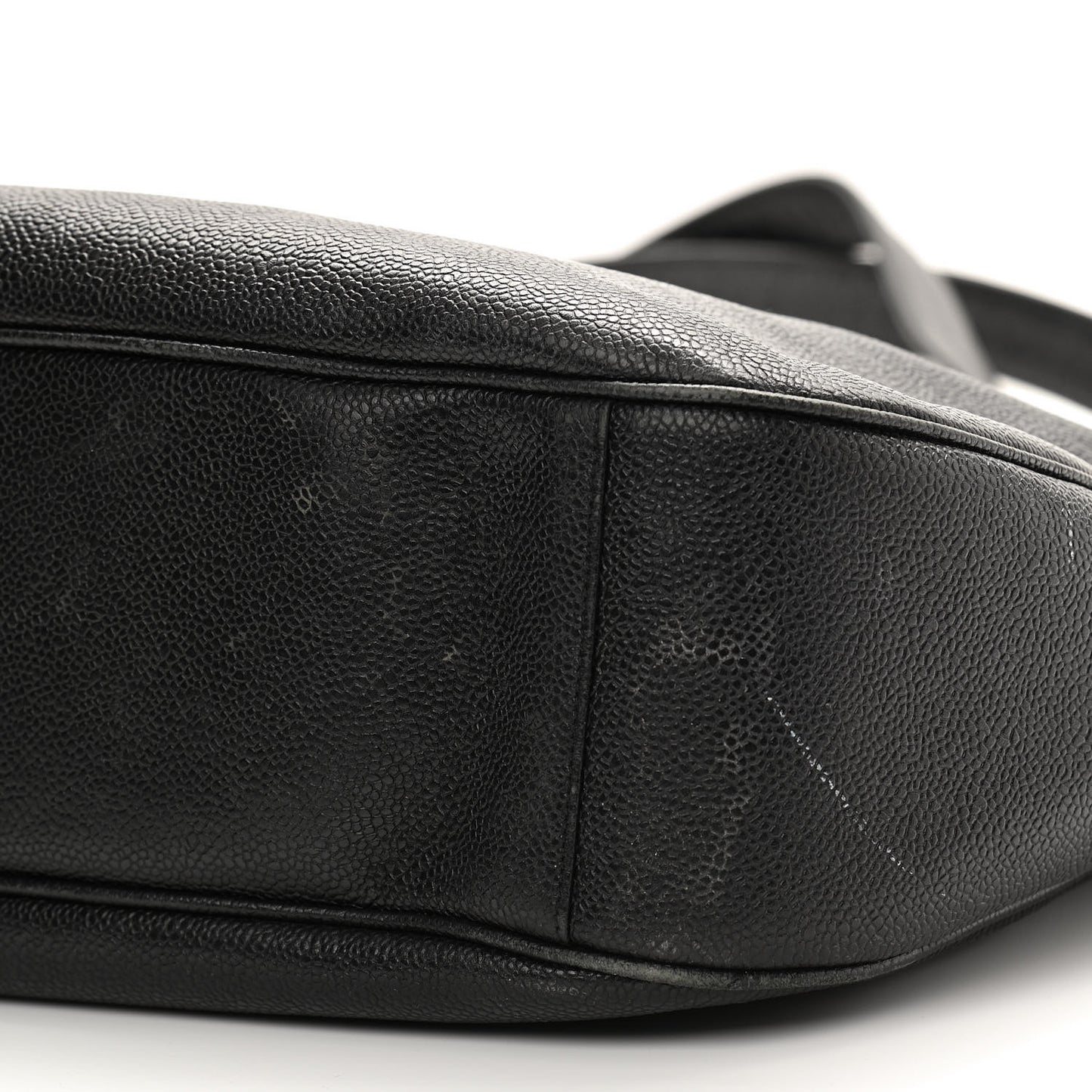 Caviar CC Tote Black