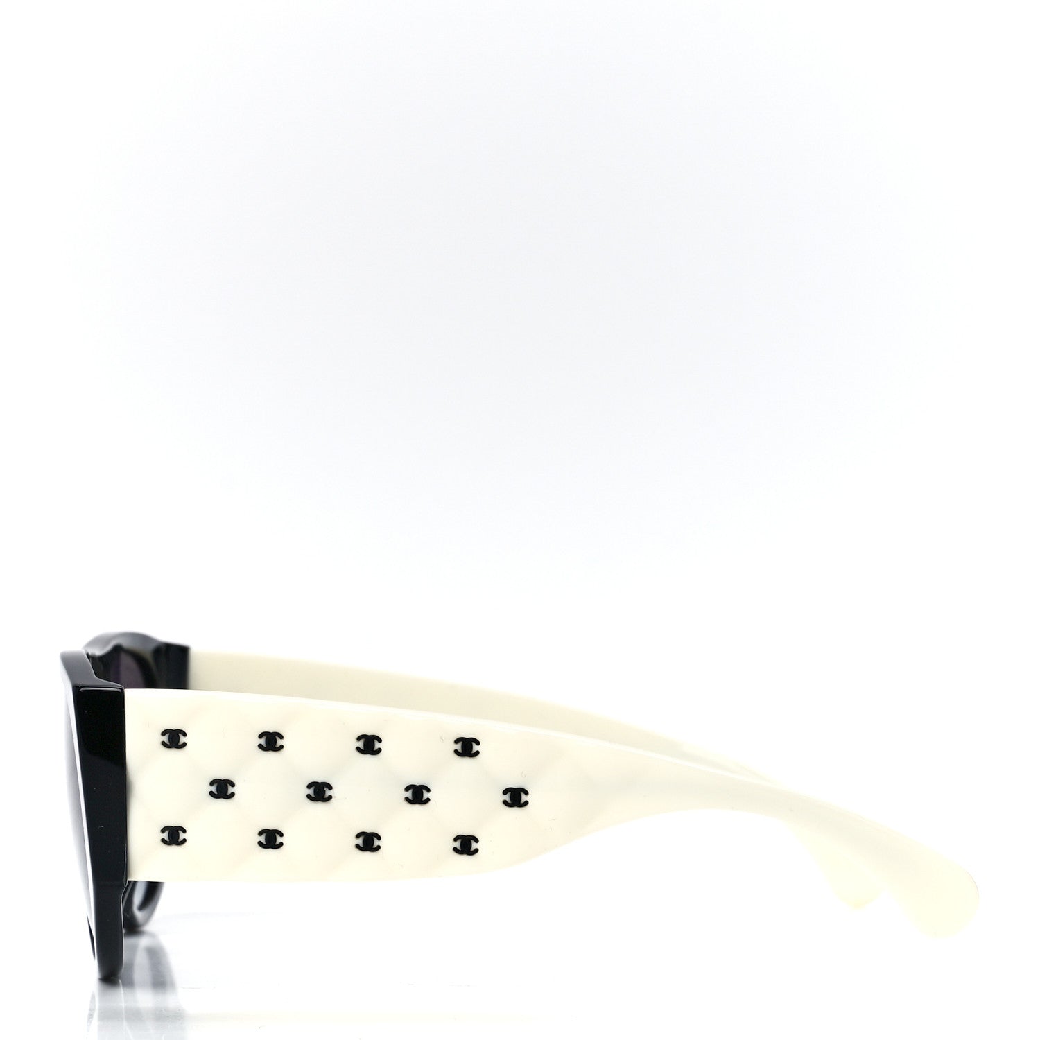 Chanel Acetate Quilted CC Pilot Sunglasses 71465 White Black 3 of 8