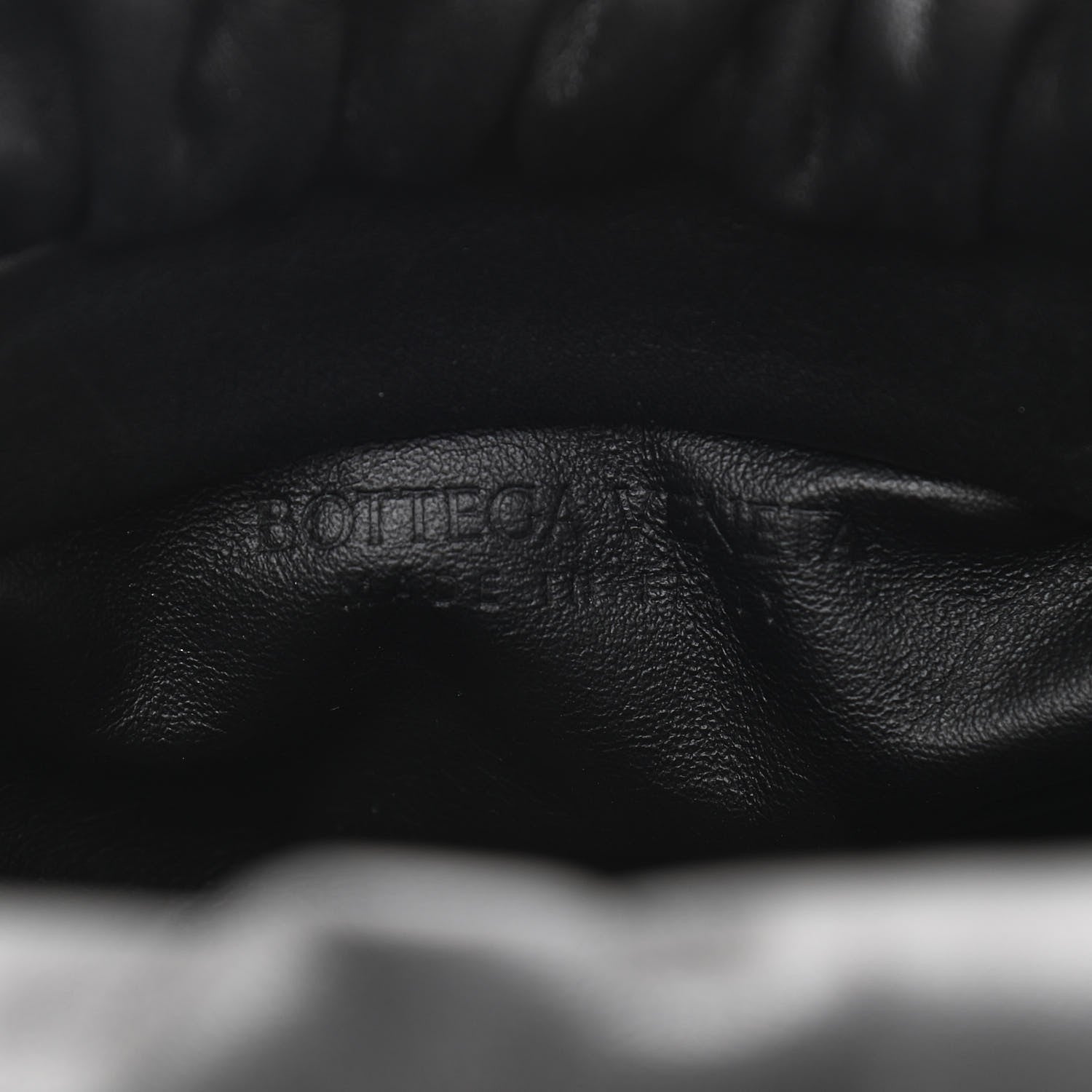 Bottega Veneta Calfskin The Pouch Chain Black 6 of 10