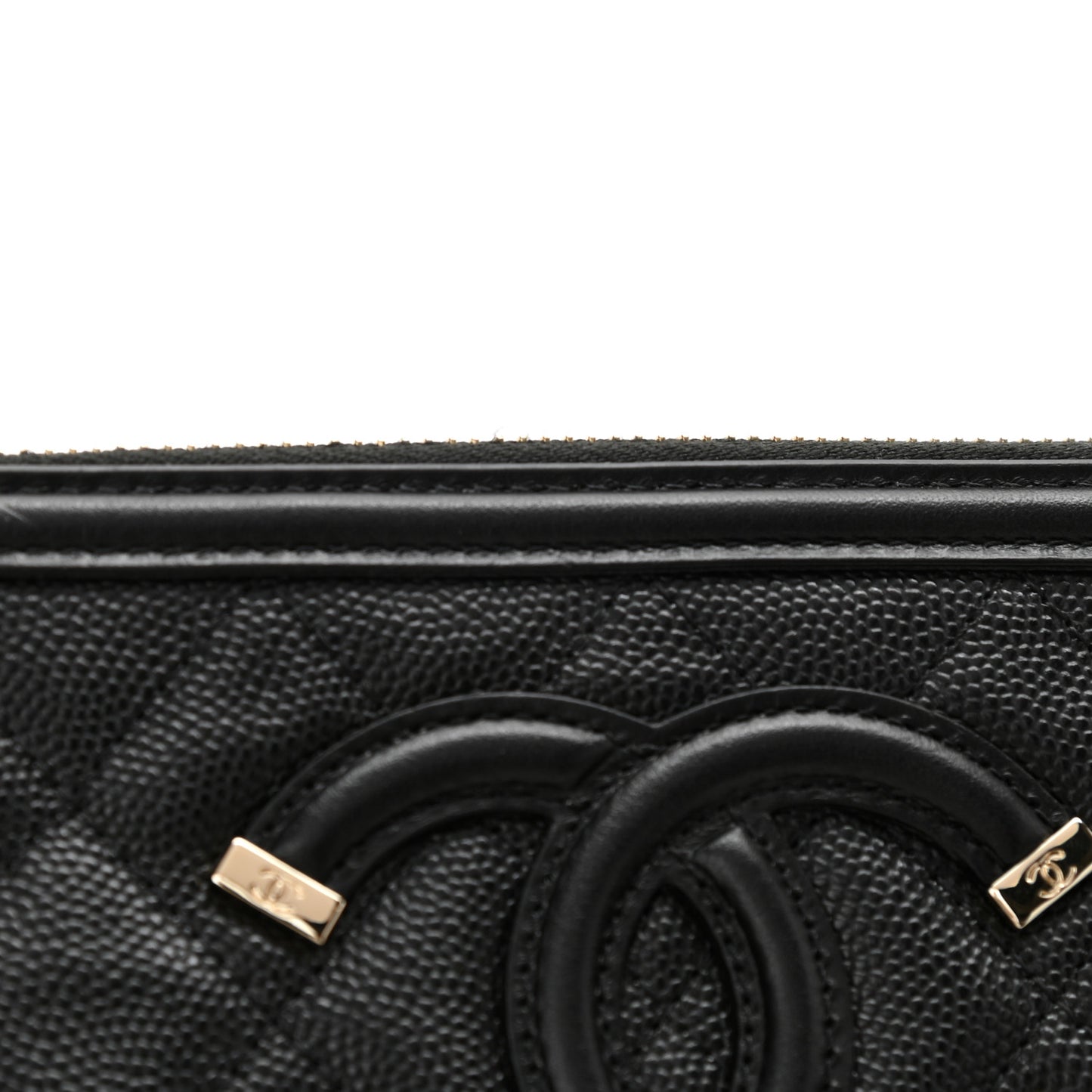 Caviar Quilted CC Filigree Clutch With Chain Black