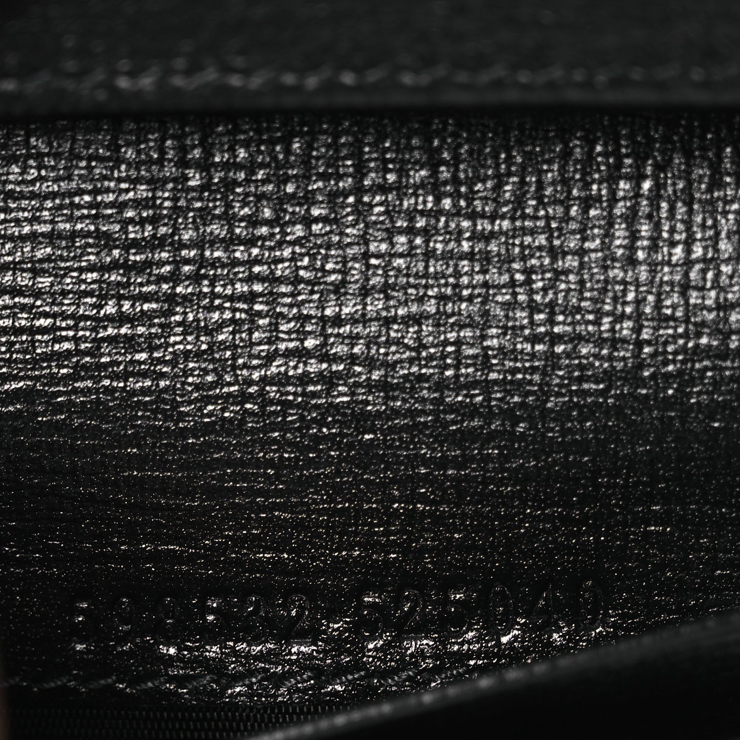Azalea Calfskin Marina Card Case Black