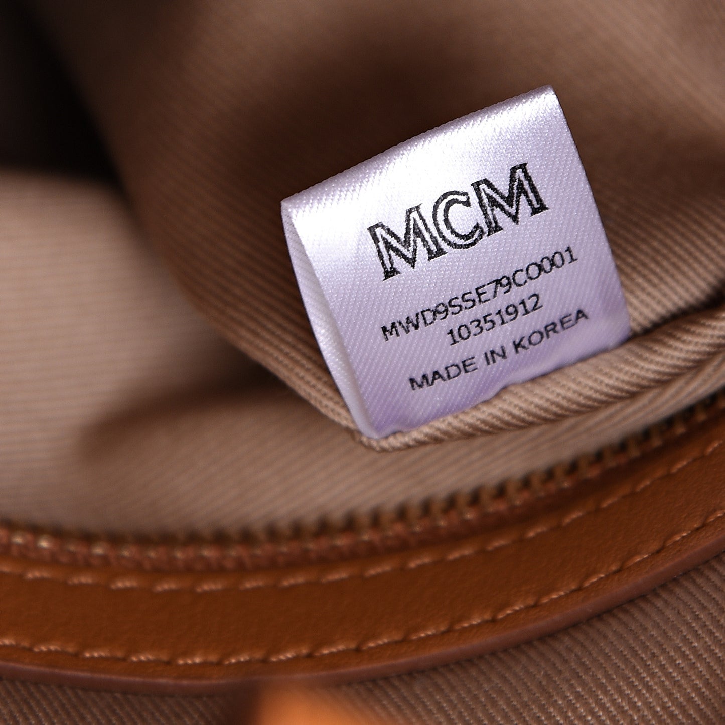 Calfskin Ottomar Essential Drawstring Bag Cognac