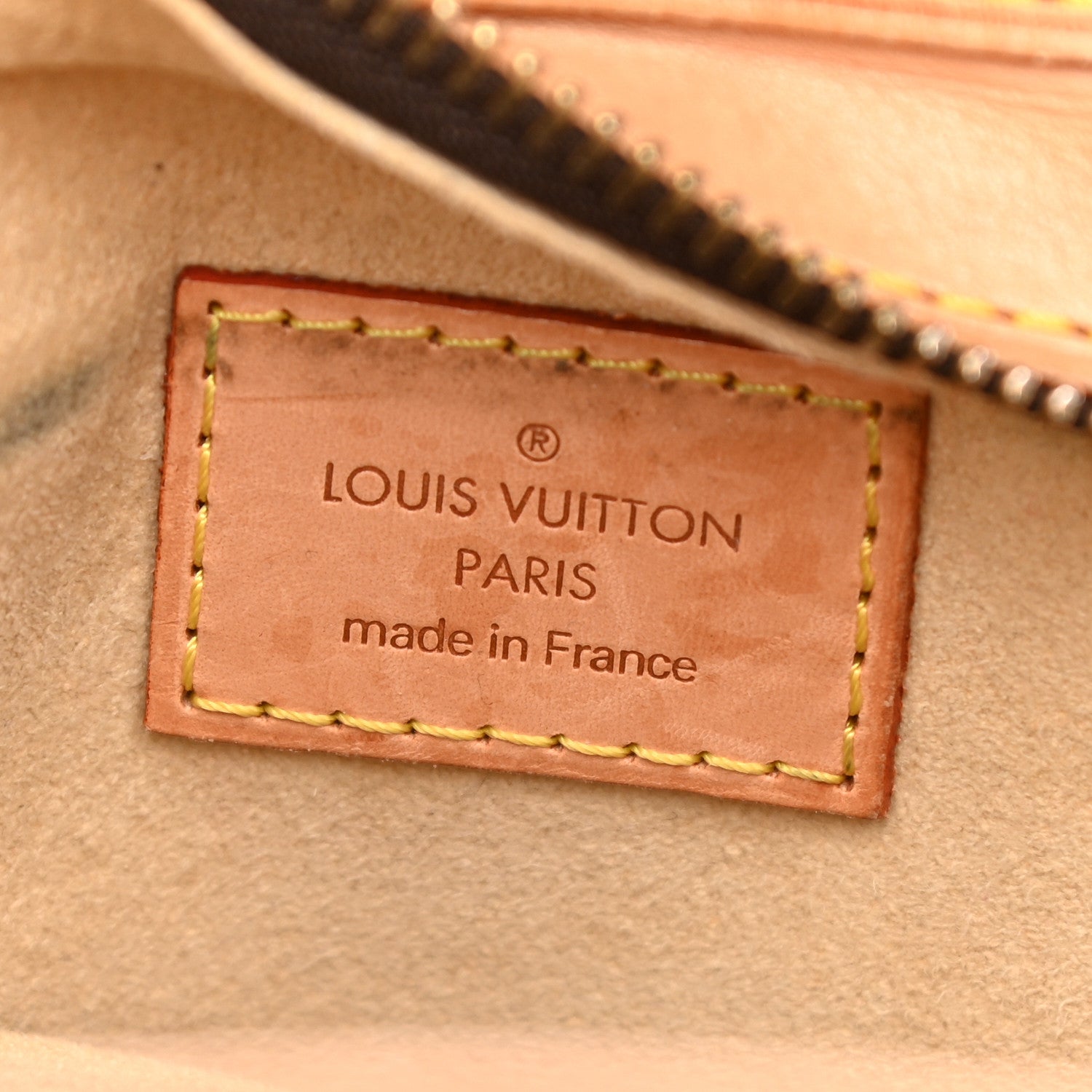 Louis Vuitton Monogram Hudson GM 6 of 9