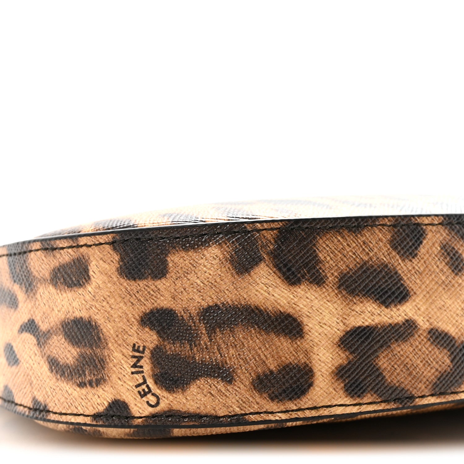 【美品】CELINE セリーヌ 豹柄 トリンオフ スカーフ133×133 CELINE - CELINE セリーヌ スカーフ トリオンフ ラヴァリエールの通販