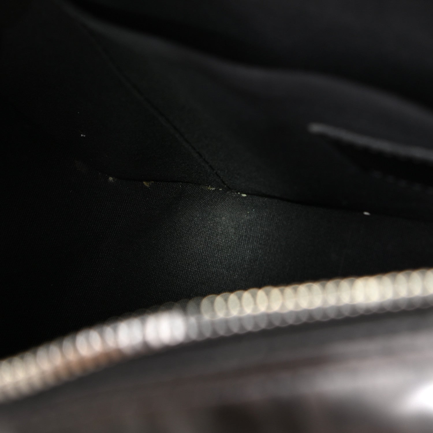 Louis Vuitton Mat Monogram Shelton Black 11 of 13