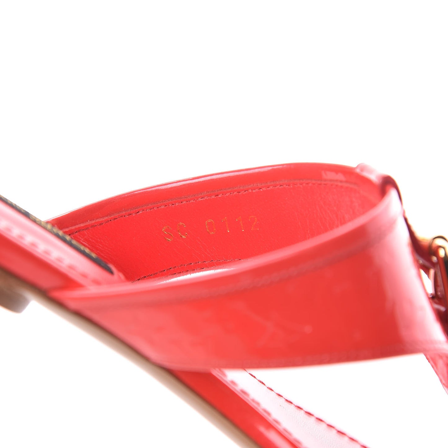 Vernis Pantheon Flat Thong Sandals 37 Grenadine