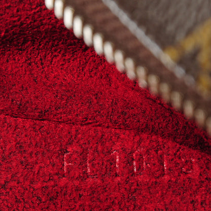 Louis Vuitton Monogram Wapity 7 of 7