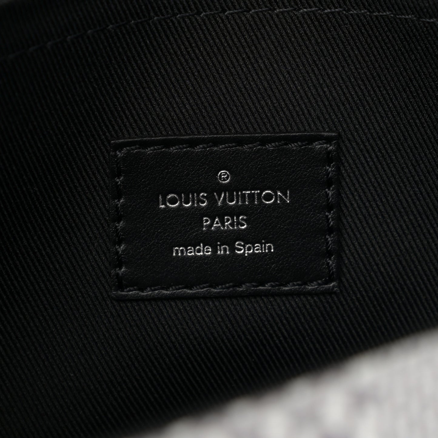 Damier Graphite 3D Studio Messenger Antarctica