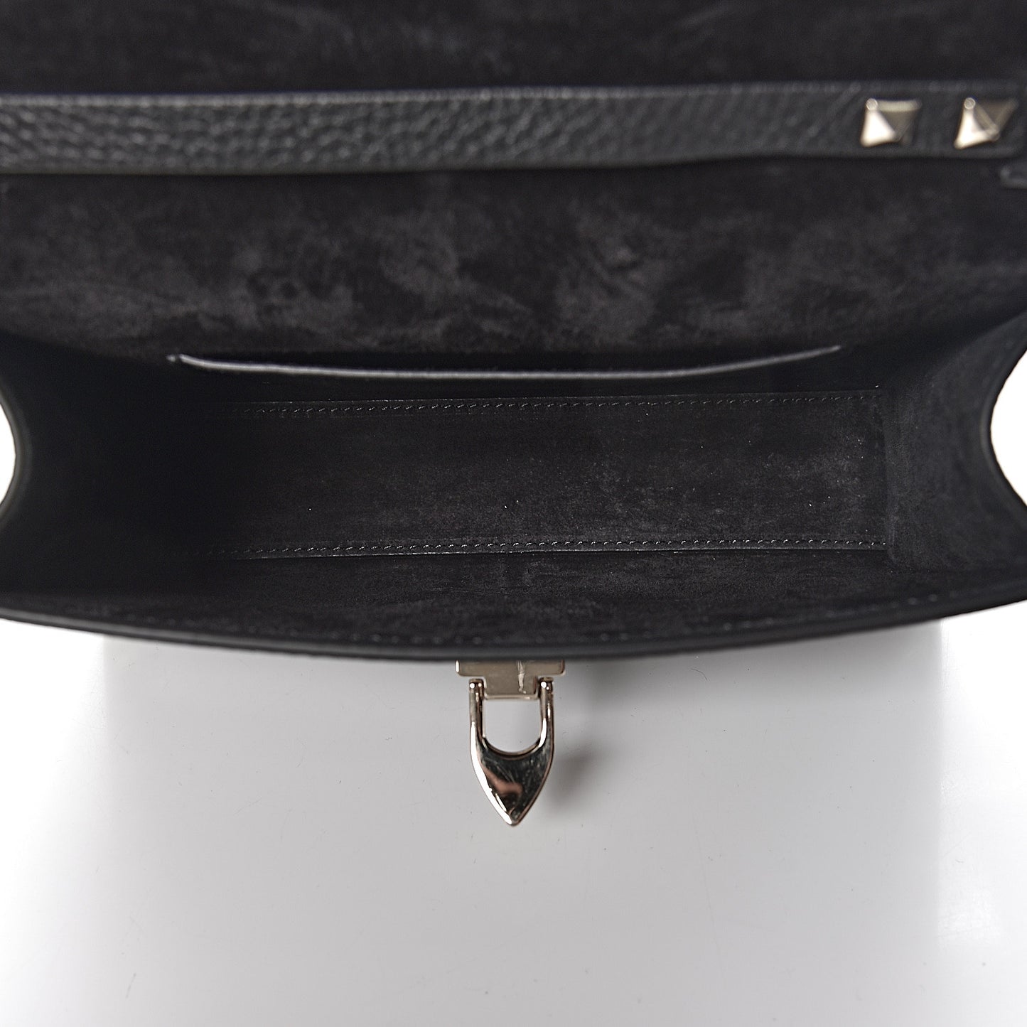 Pebbled Calfskin Medium Rockstud Flip Lock Crossbody Bag Black