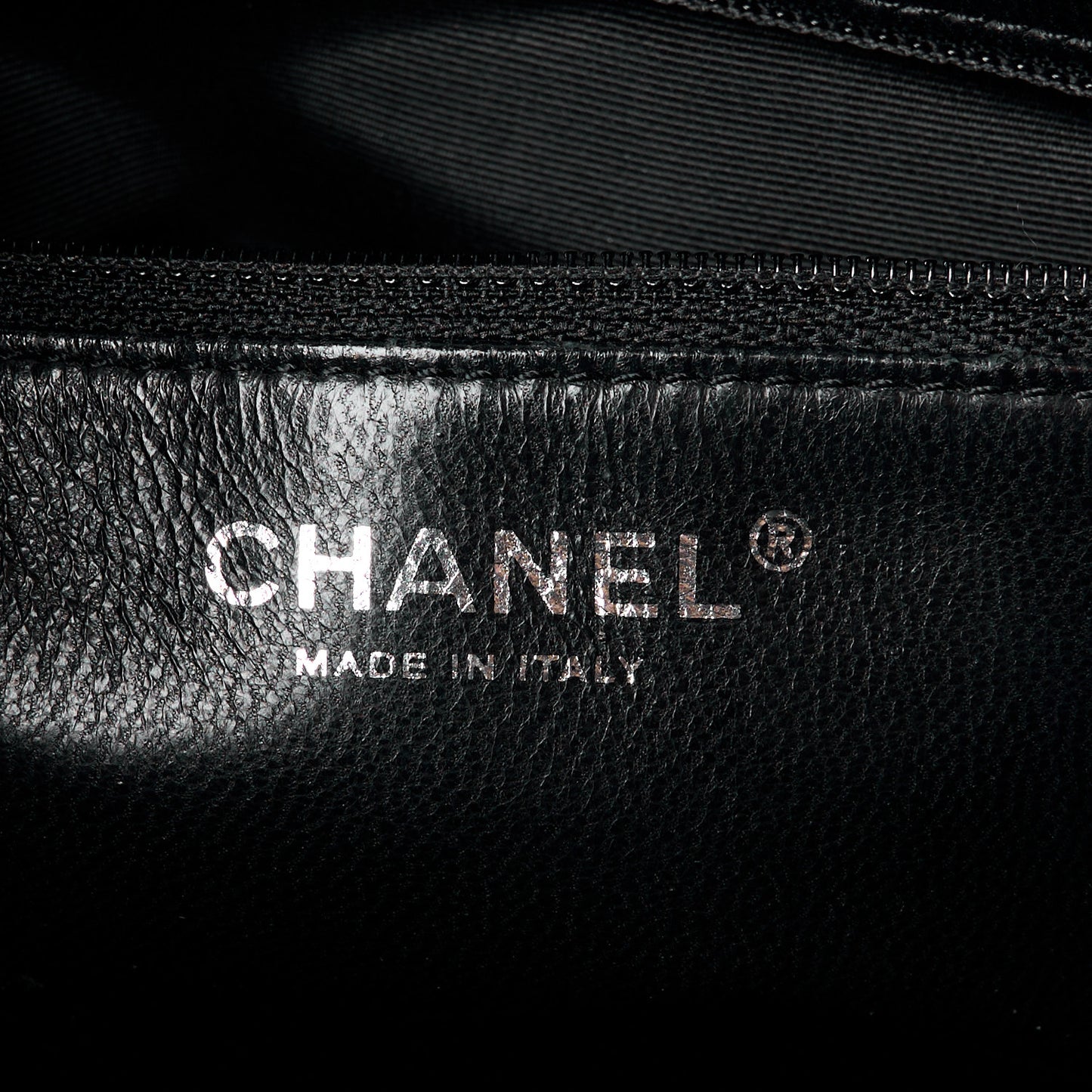Caviar Quilted Medallion Tote Black