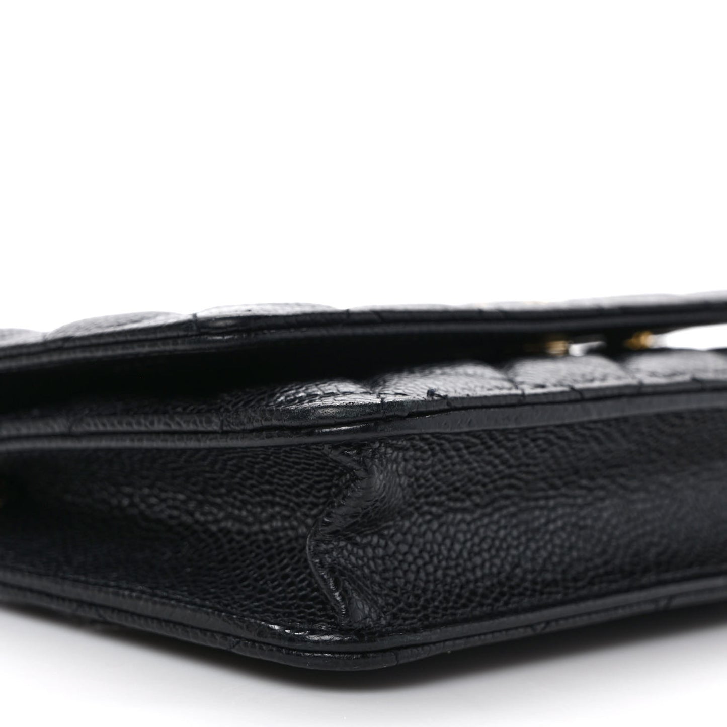 Caviar Quilted Wallet on Chain WOC Black