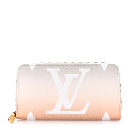 Louis Vuitton Monogram Giant By The Pool Zippy Wallet Brume 1 of 11