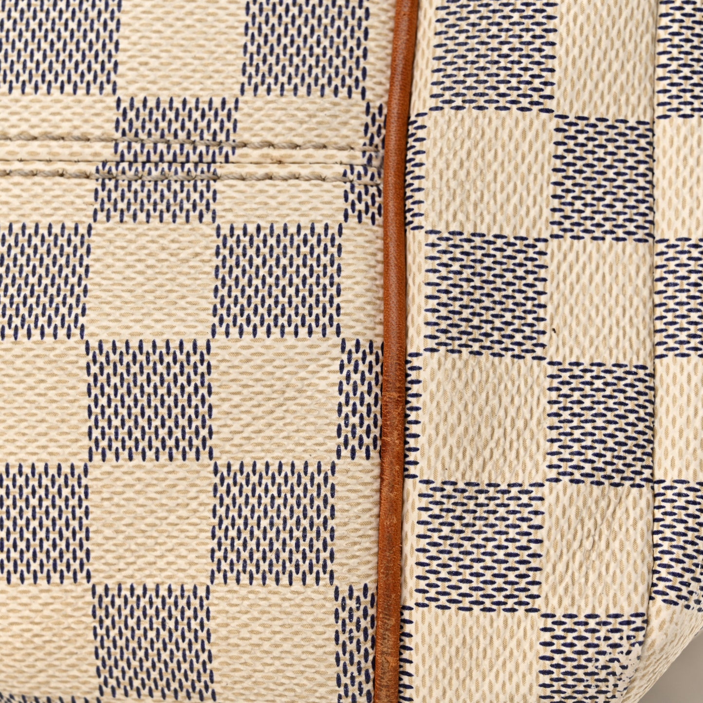 Damier Azur Totally MM