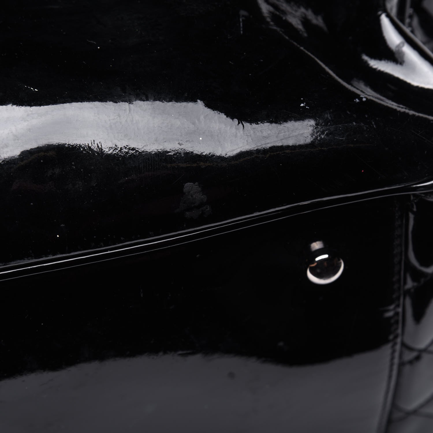 Chanel Vinyl XL Lipstick Tote Black 22 of 34