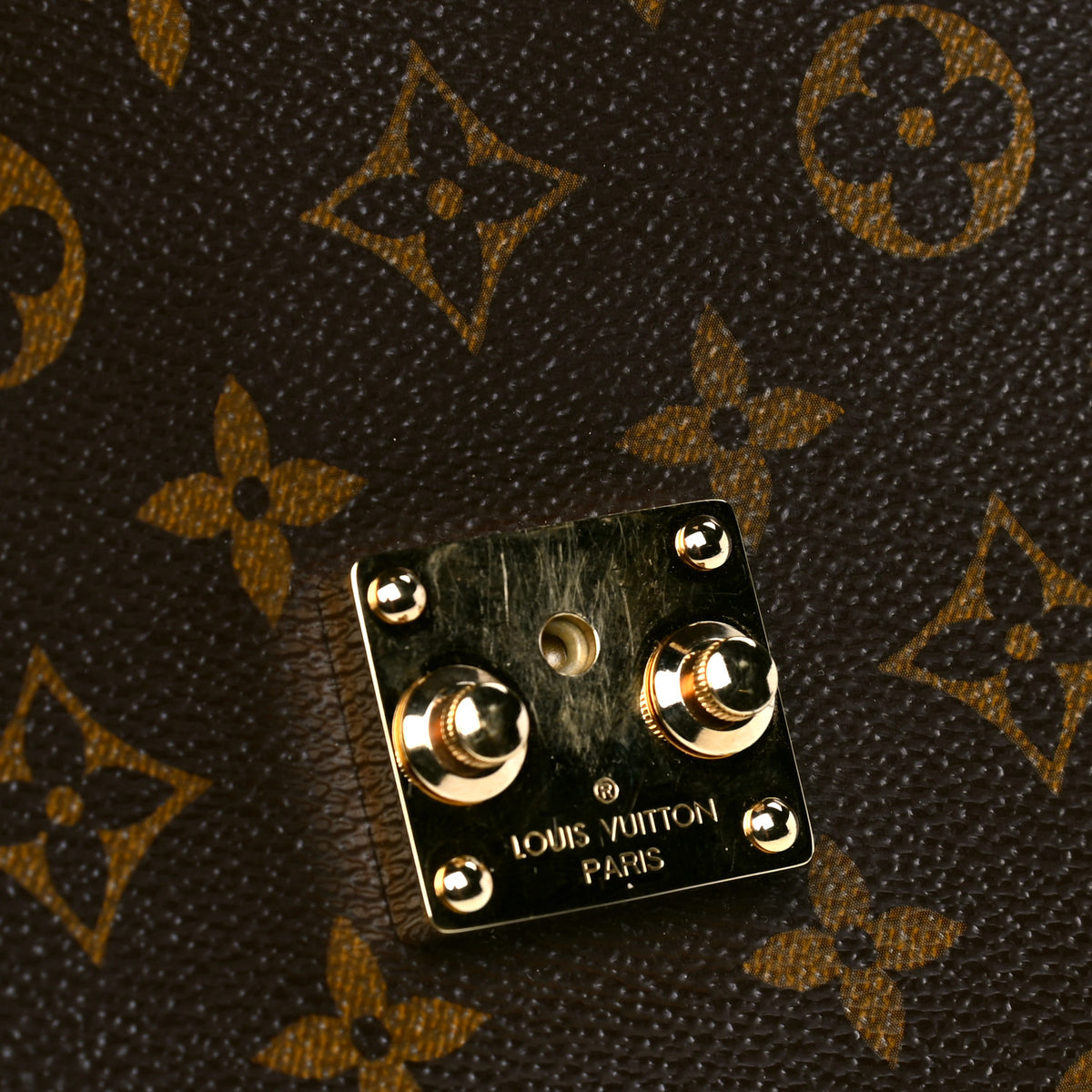 Monogram Pochette Metis