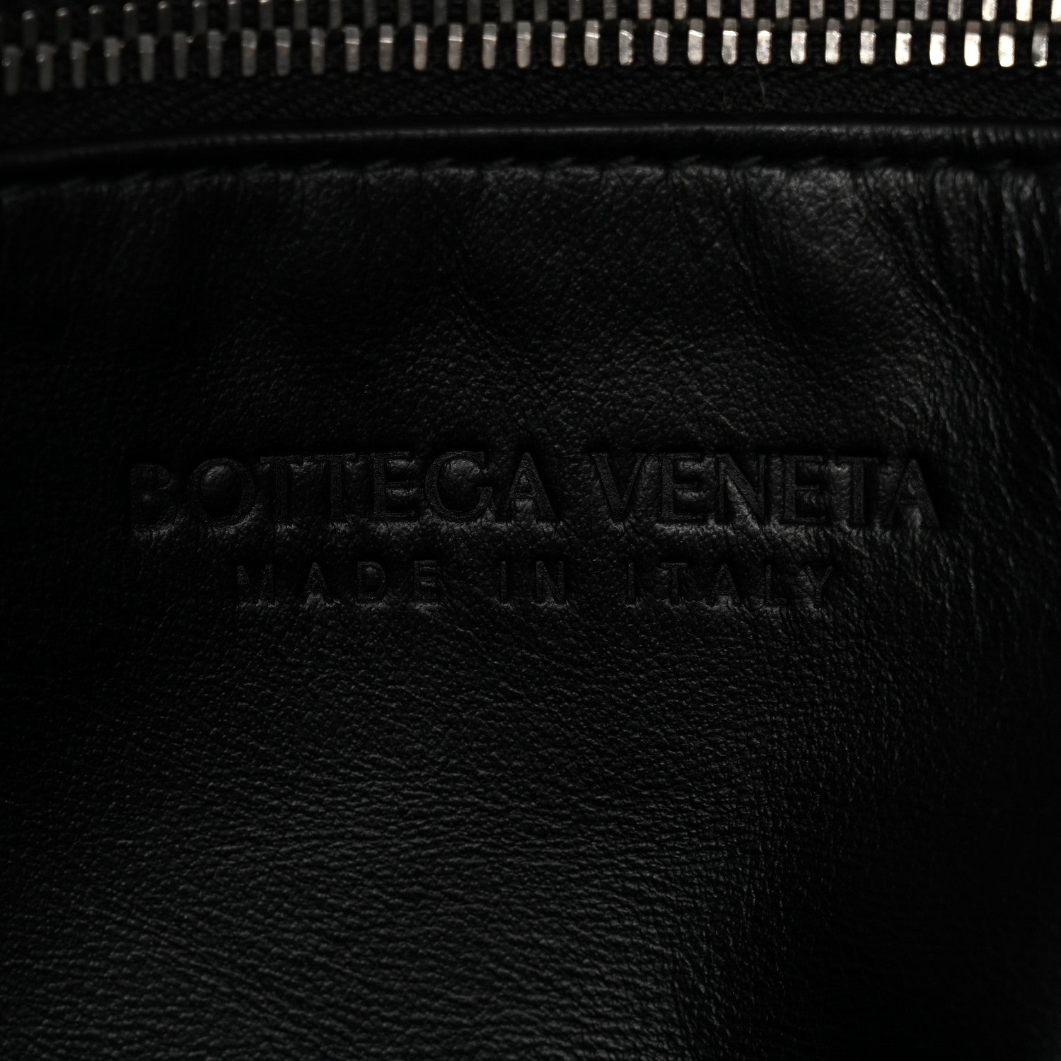 Bottega Veneta Nappa Intrecciato Small Jodie Hobo Black 6 of 10
