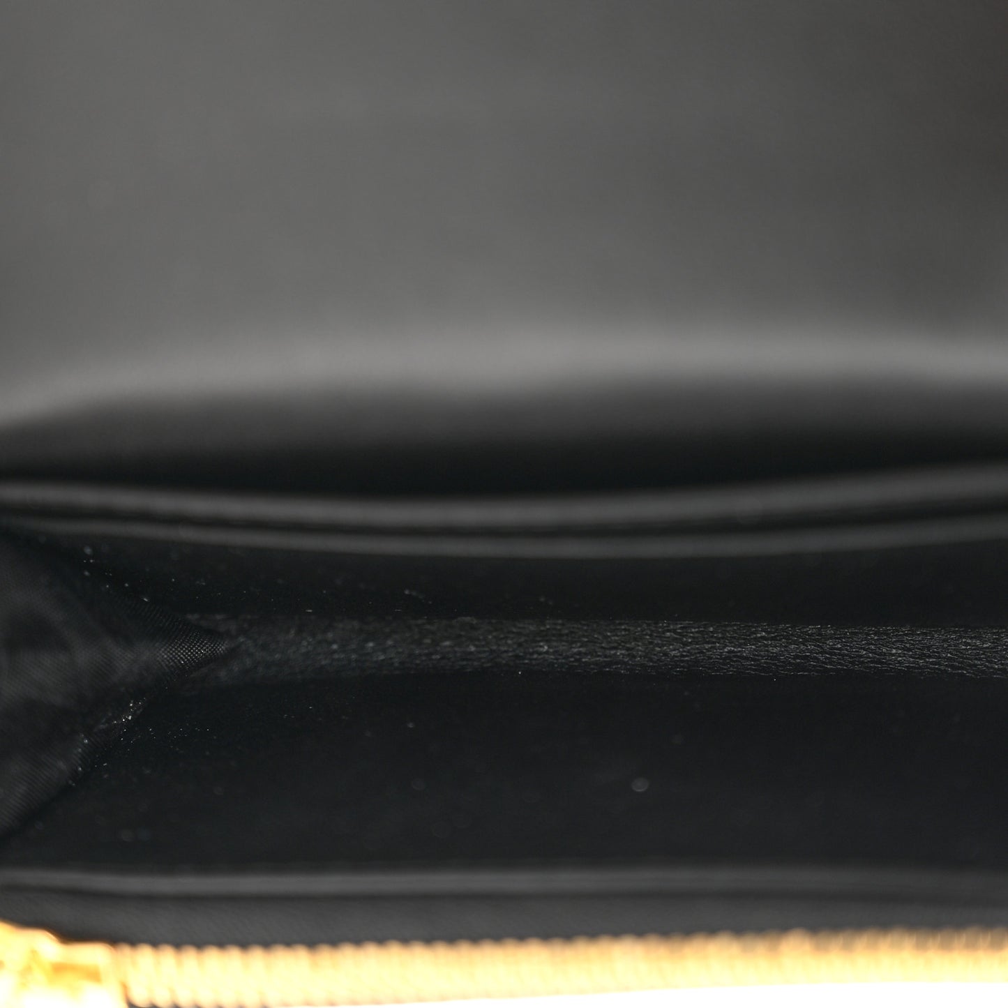 Supple Calfskin Cannage Caro Glycine Wallet Black