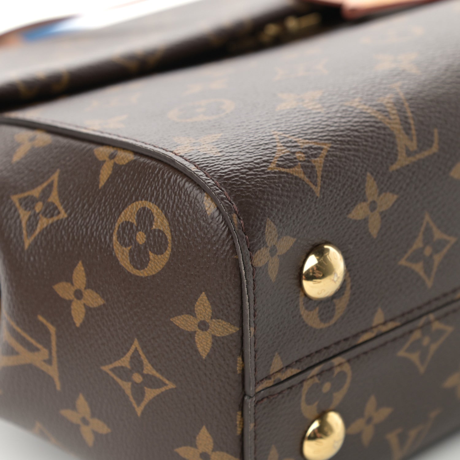Louis Vuitton Monogram Cluny MM Blue Glacial 8 of 15