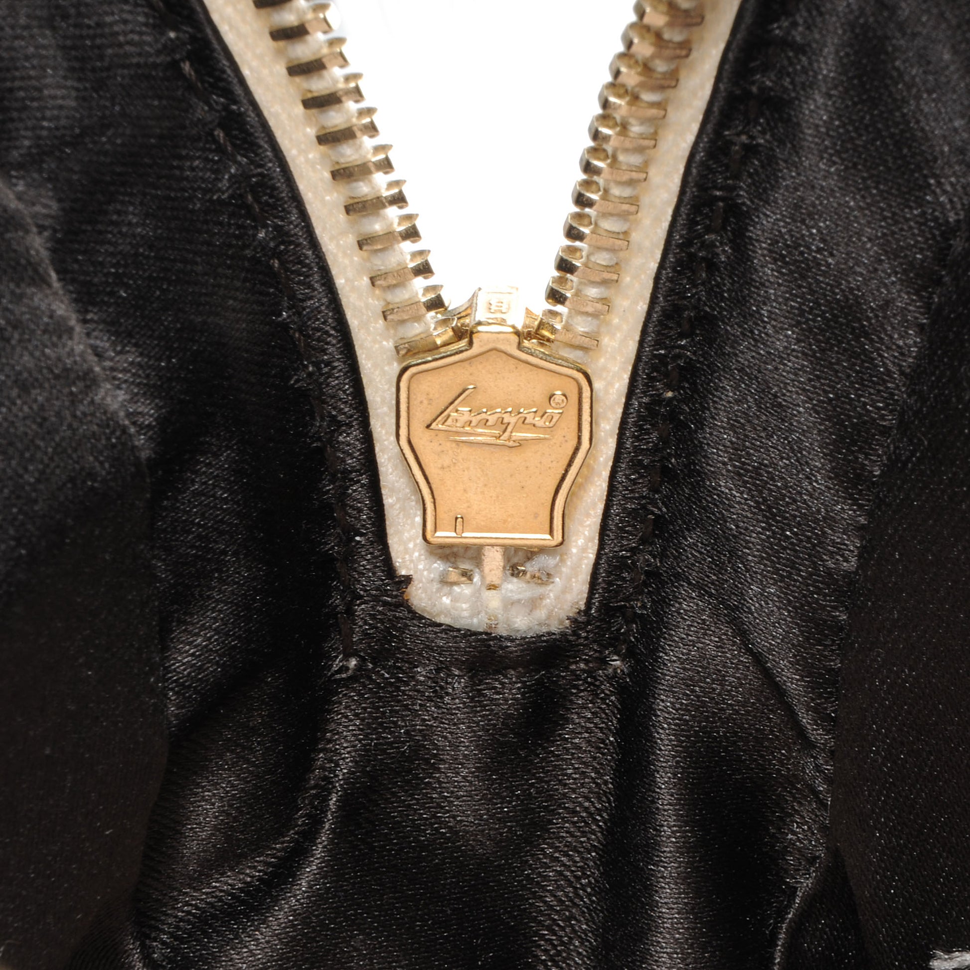 Saint Laurent Leather Oversized Muse Ivory 8 of 10