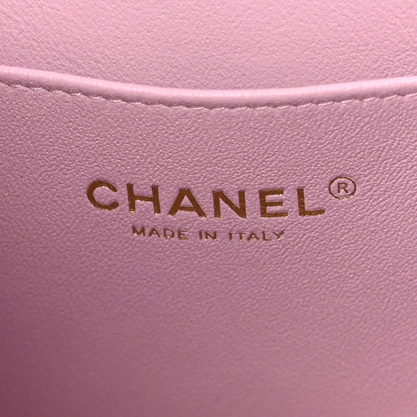 Caviar Quilted Small Top Handle Vanity Case With Chain Light Pink