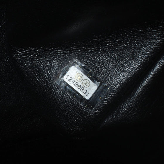 Caviar Jumbo Single Flap Black