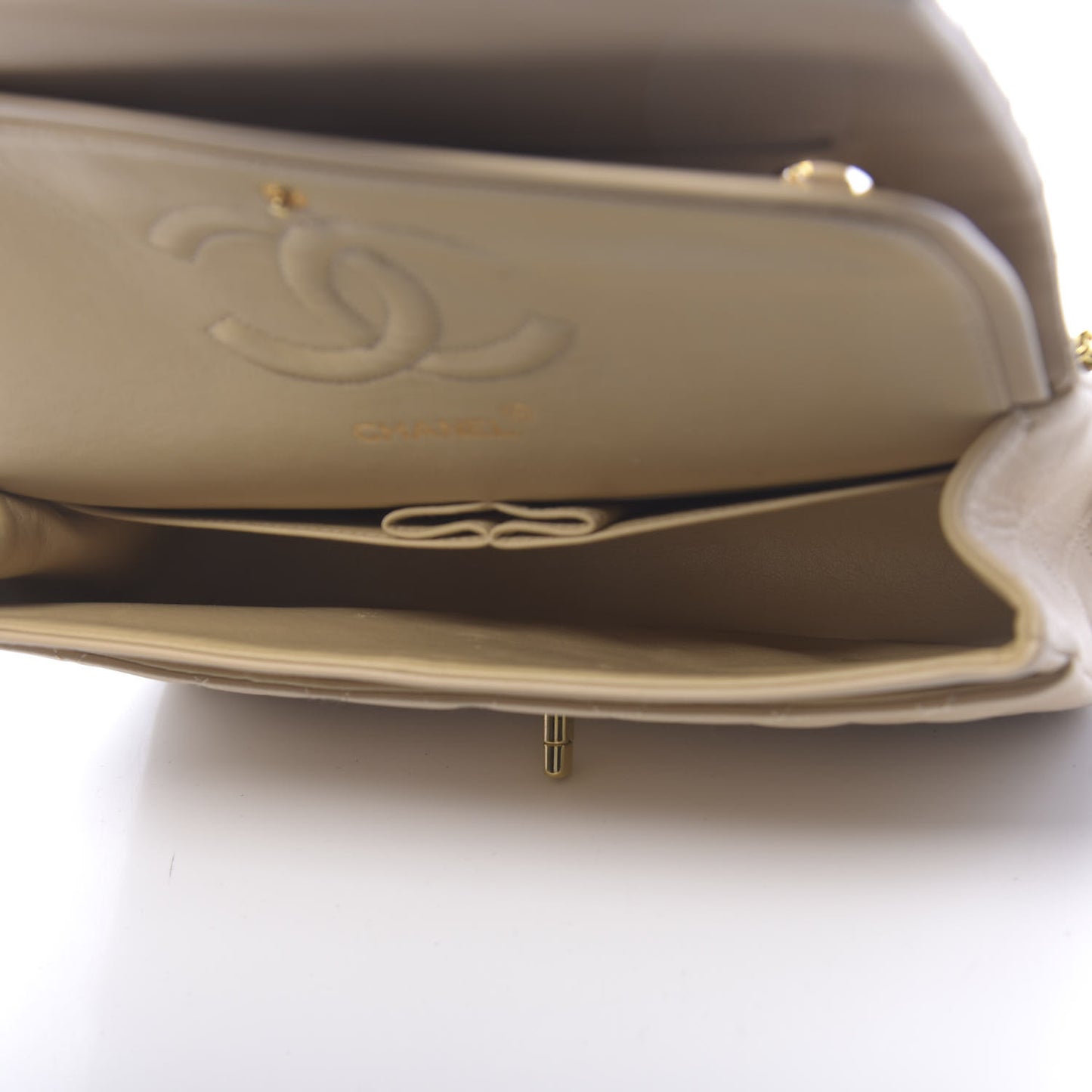 Lambskin Quilted Medium Double Flap Beige