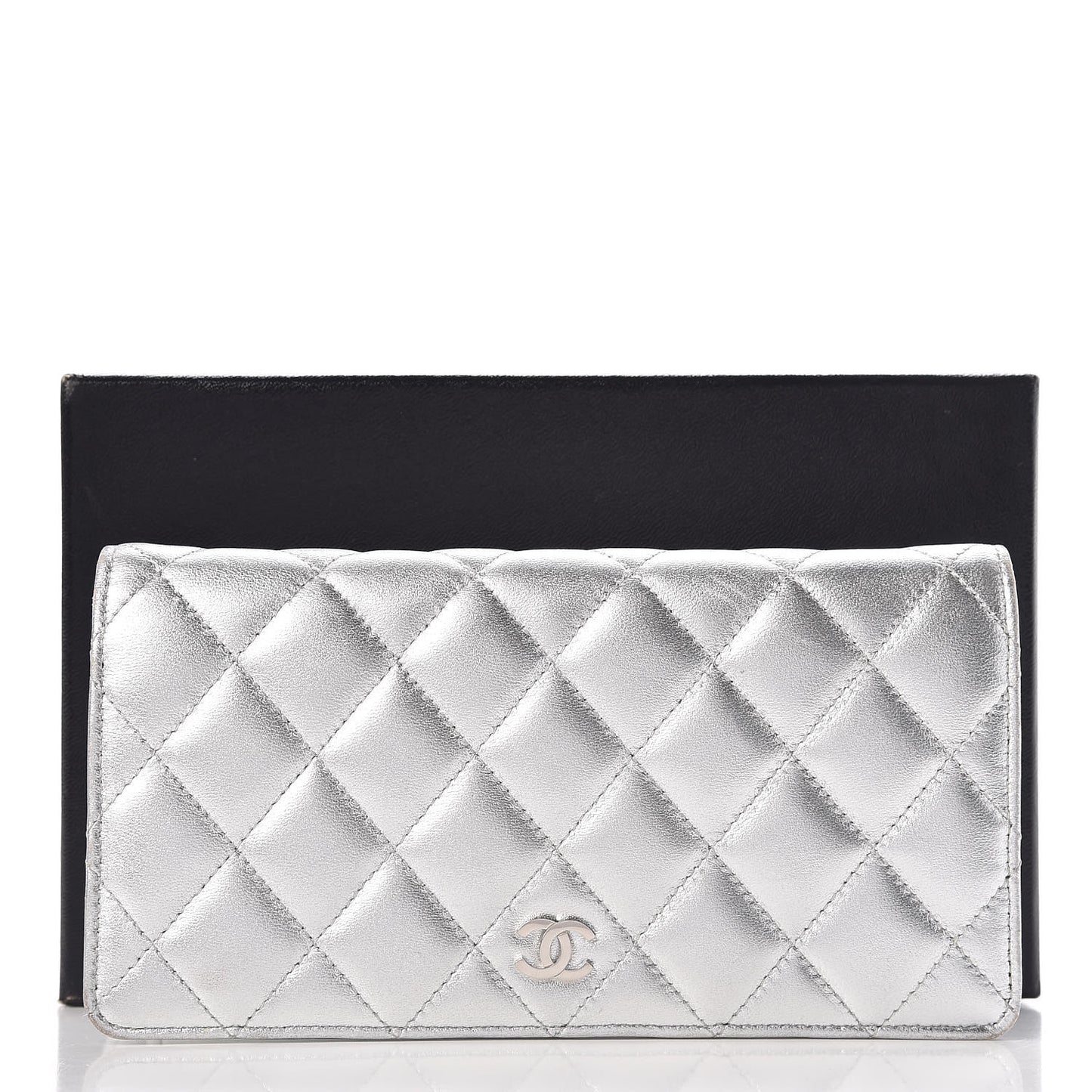Metallic Lambskin Quilted Yen Wallet Silver