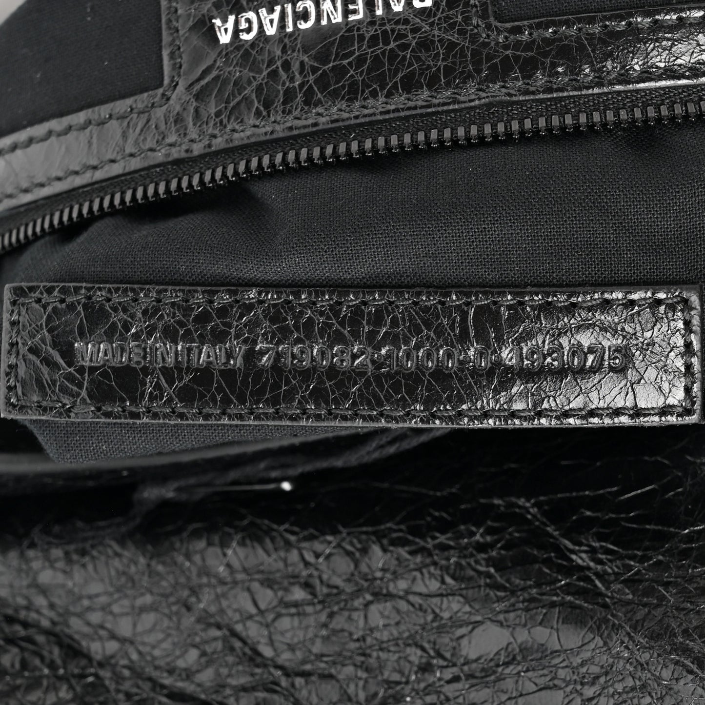 Agneau Arena XS Le Cagole Flap Bag Black