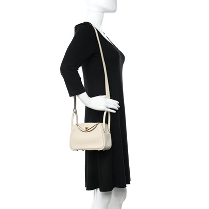 Hermes Taurillon Clemence Mini Lindy 20 Craie 2 of 11